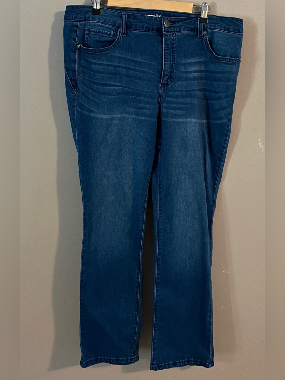 $6💙Bundled Terra & Sky Jeans